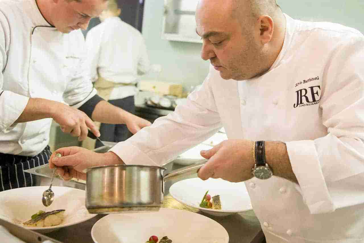 silvio battistoni albergo ristorante colonne varese