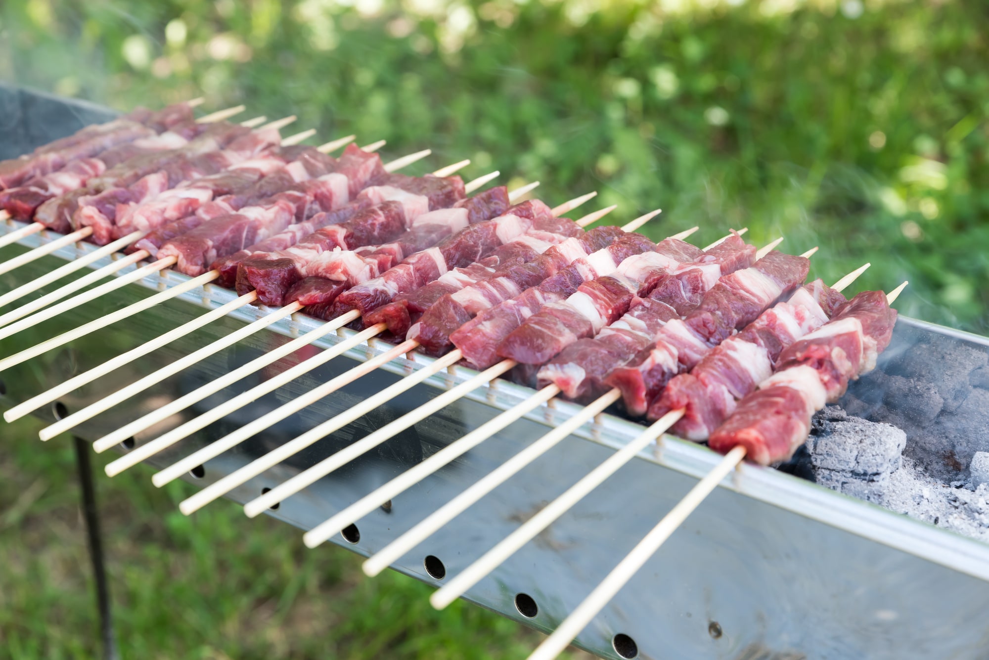 Arrosticini e spiedini come riconoscerli le differenze