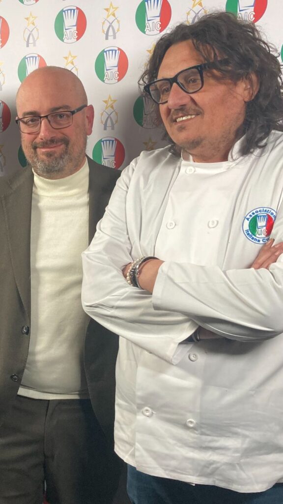 lo chef antimo migliaccio migliore chef italia con marco ilardi direttore cinque gusti food magazine