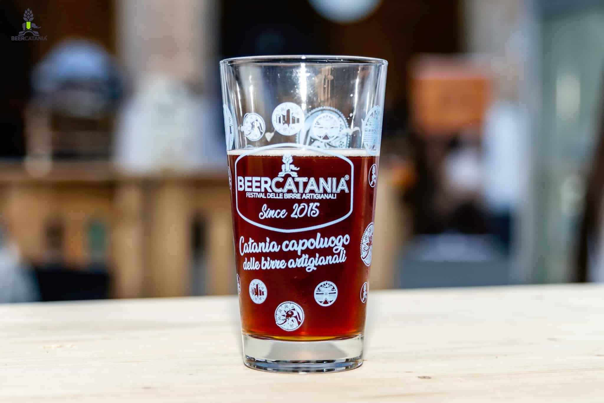 bicchiere rossa Beer Catania