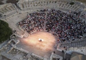 segesta teatro festival spettacolo dallalto