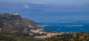 Panorama Oliveri dal santuario alla spiaggia riserva