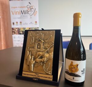 ViniMilo etichetta PRIMO POSTO Etna Bianco Superiore (az Barone di Villagrande)