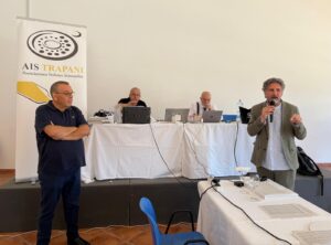 Il delegato AIS Giuseppe Vultaggio con il sindaco Giacomo Anastasi