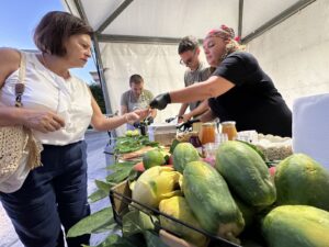 Visitatrice Tropicalia